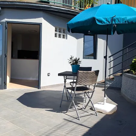 Monte Gordo Apartment *